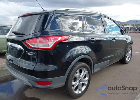 2014 Ford Escape Titanium z USA, uszkodzony, nr VIN 1FMCU9J93EUD13221